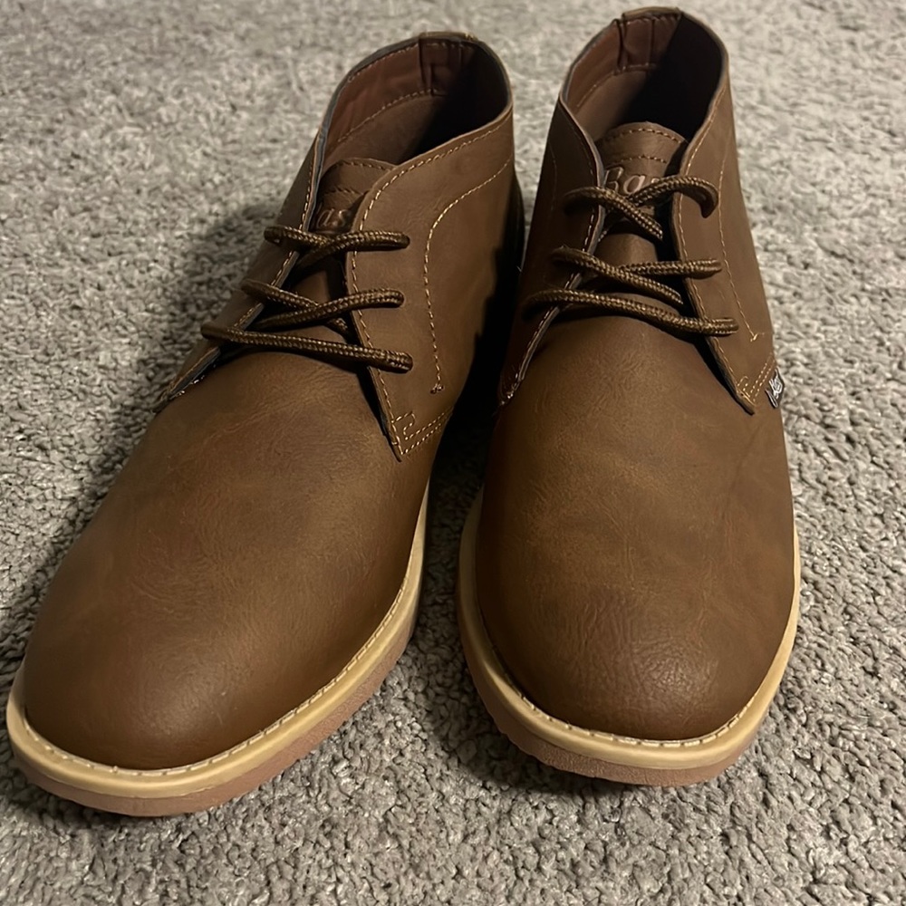 Men’s Bass shoes size 9 Brand New